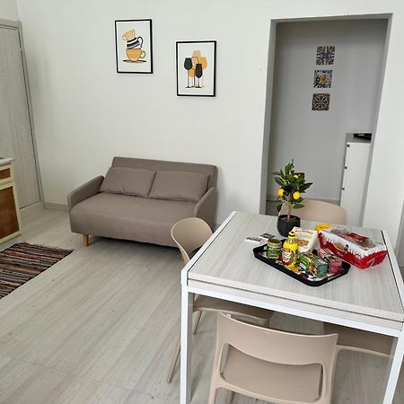 Ballar'Home - Casa Sbriju' ปาแลร์โม ภายนอก รูปภาพ